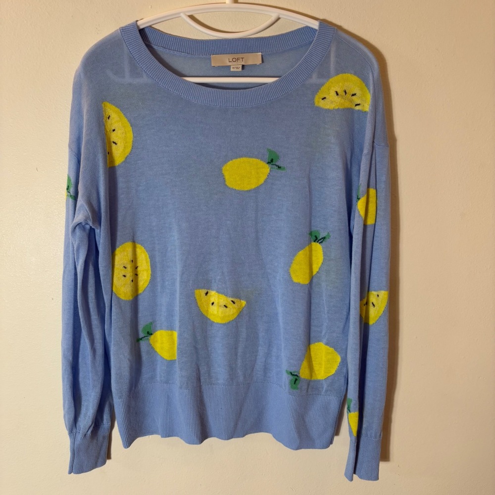 LOFT Lemon Print Sweater Women XS Blue‎